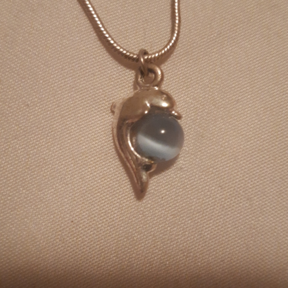 Super Cute Dolphin🐬 Necklace!